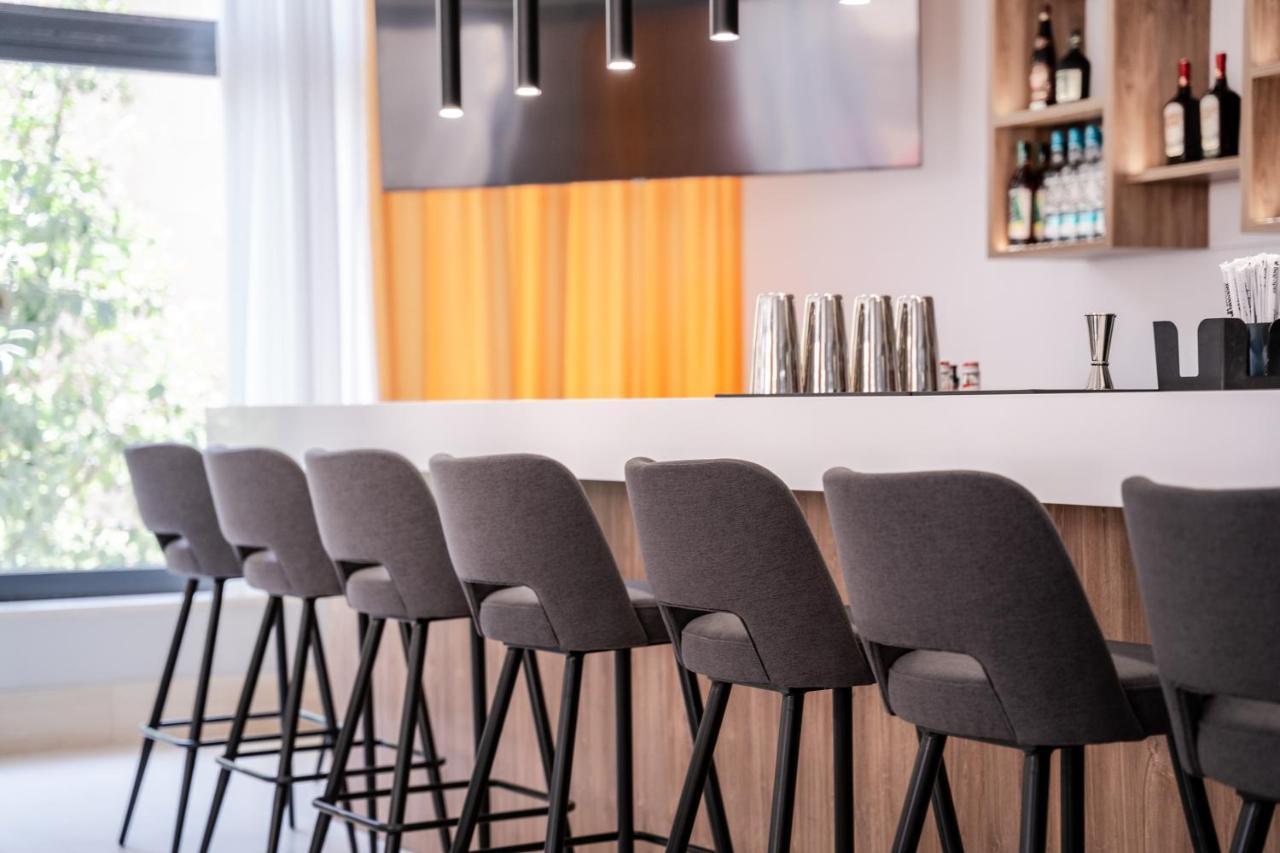 Island City Boutique Hotel Rhodes City Bagian luar foto